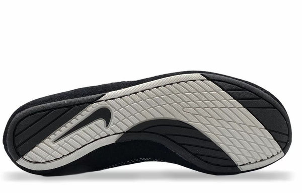 NikeSpeedsweepVIISchwarz-