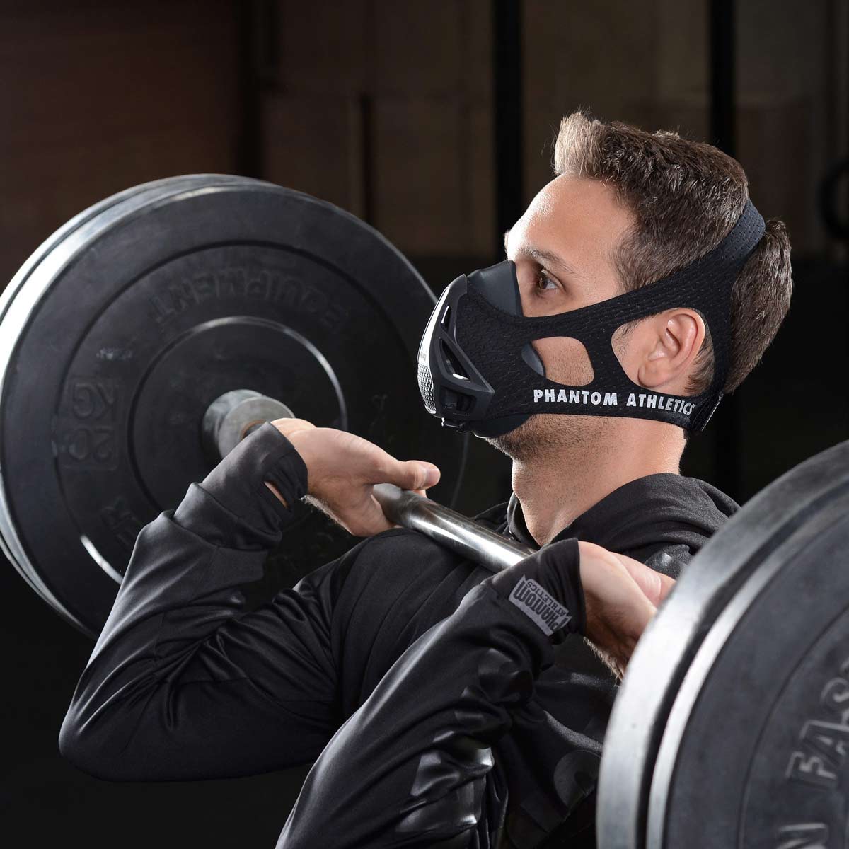 Die Phantom Trainingsmaske eignet sich für eine Vielzahl an Sportarten. Von Crossfit, über Laufen, Kampfsport, Triathlon und vielen mehr.