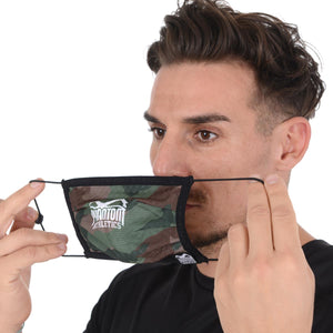 Phantom Athletics Facemask Tactic Green Camo, ideal für Sparring und Fitness. Stylisches Design mit hohem Komfort für sportliche Aktivitäten und den Alltag.
