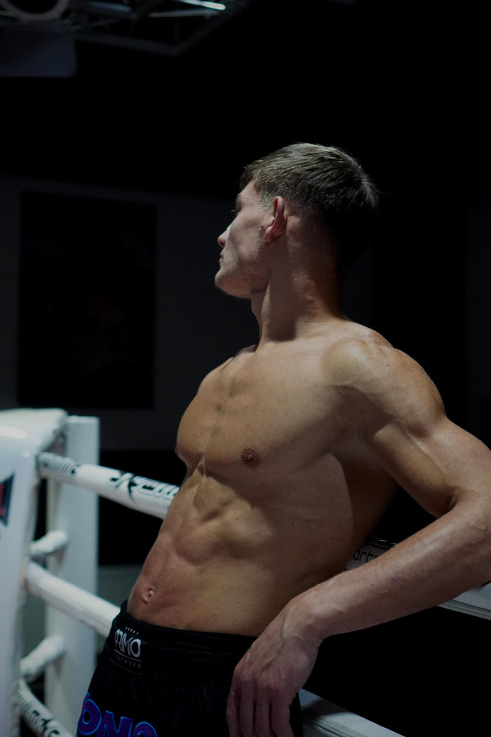 Kampfsport-Influencer & Phantom Athletics Athlet Janne Tom Klüppelholz im Ring