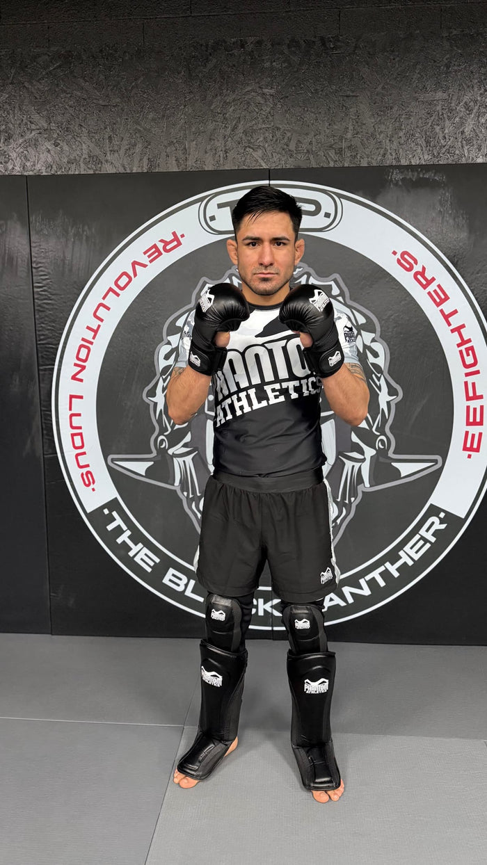 MMA-Fighter Alexis 