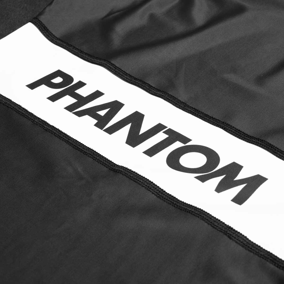 Phantom Ringertrikot Apex in der Farbe Schwarz. Ideal für dein Ringer Training. In hervorragender Passform und Haltbarkeit. 