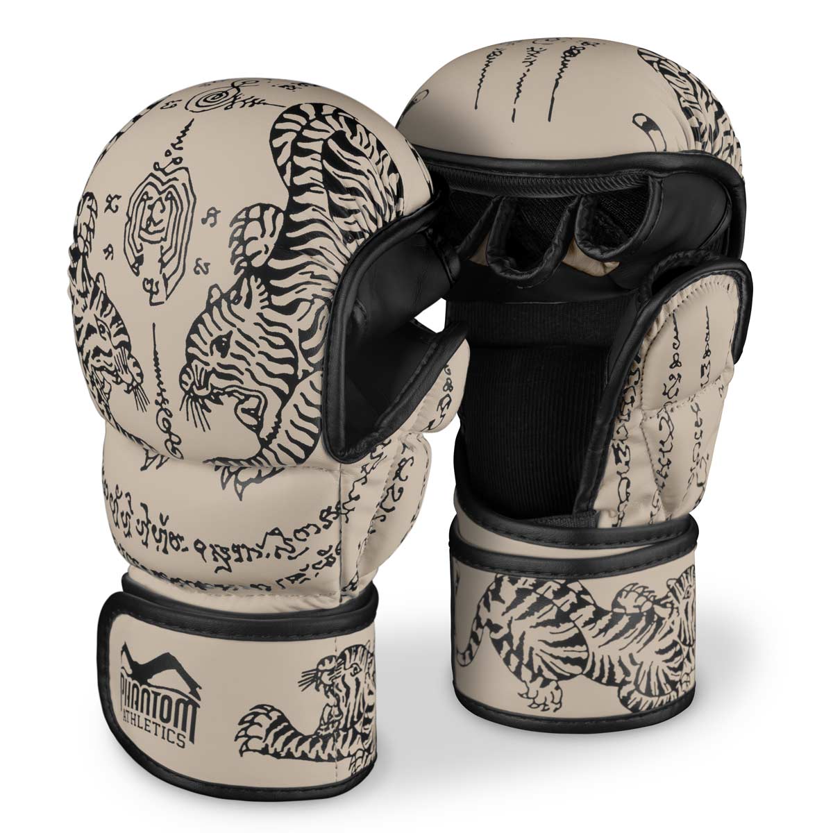 Sparring Handschuhe in Sandfarbe von Phantom Athletics – ideal für Muay Thai, Kickboxen und MMA. Hochwertige Verarbeitung, starke Polsterung und sicherer Halt für effektives und sicheres Kampfsport-Training.