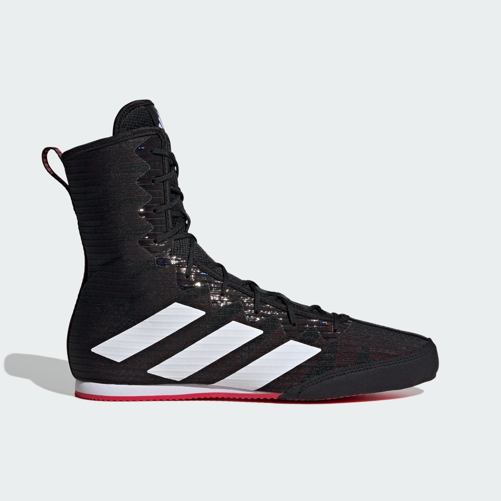 Adidas Box Hog 4 Boxschuhe in Schwarz – leicht, stabil und perfekt für schnelle Beinarbeit im Boxen. Ideal für Training und Wettkampf auf jedem Niveau.