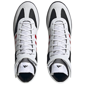 Die Adidas Combat Speed 5 (CS5) Ringerschuhe zählen zu unseren absoluten Bestsellern. Hier in der Farbe Schwarz/Weiss/Rot. Die Kombination aus Qualität, Stabilität in Training und Wettkampf sowie eine unschlagbaren Preis, machen den Adidas Combat Speed Ringerschuh zu einer Must-Have für jeden Ringer.