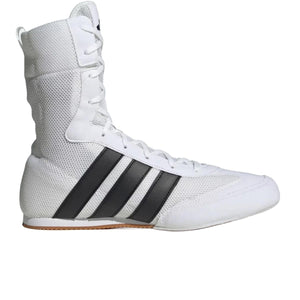 Die Adidas Box Hog Classic Boxschuhe in Weiß bieten optimale Performance für Boxen und Kampfsport. Sie unterstützen schnelle Footwork-Bewegungen, Stabilität und intensives Training im Gym sowie im Ring.