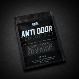 Mit dem Anti-Odor Set von Phantom Athletics bleibt deine Kampfsportausrüstung länger frisch und einsatzbereit. Das Set ist perfekt für Athleten, die regelmäßig trainieren und ihre Handschuhe, Shinpads oder Gear zuverlässig von unangenehmen Gerüchen befreien möchten.