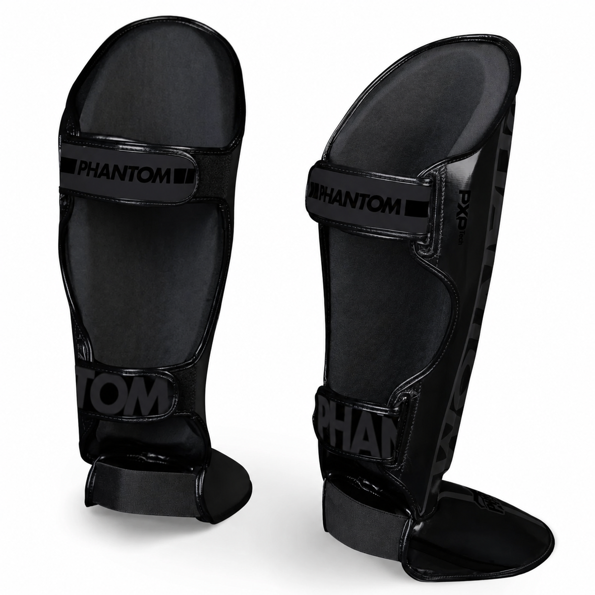 Mit den Apex Striking Blackout Schienbeinschonern von Phantom Athletics trainierst du sicher und kontrolliert im Standkampf. Das ergonomische Design sorgt für stabilen Halt und hohen Komfort bei schnellen Kombinationen und intensiven Striking-Drills im Gym.