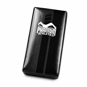 Das Phantom Athletics Kickpad Apex überzeugt durch strapazierfähige Materialien und optimale Dämpfung für intensives Kickbox- und MMA-Training. Perfekt geeignet für Muay Thai, Boxen und funktionelles Kampfsport-Conditioning mit maximaler Kontrolle und Langlebigkeit.