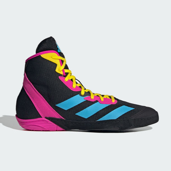 Die Adidas Adizero Ringerschuhe in Schwarz und Pink bieten Kämpfern optimale Stabilität und Flexibilität. Mit ihrer leichten Bauweise und griffiger Gummisohle sind sie ideal für intensives Ringen, Grappling und MMA-Training. Der hohe Schaft sorgt für zusätzlichen Halt am Knöchel.
