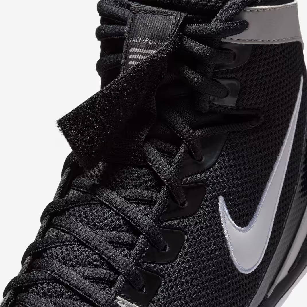 Ringerschuhe NIKE Freek - Schwarz/Weiß