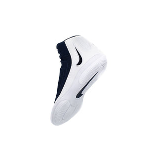 Nike Inflict 4 White/Navy – stylische und leistungsstarke Ringerschuhe für Wrestling, MMA und Kickbox‑Training.