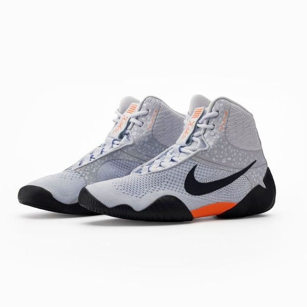 Hochwertige Phantom Athletics Ringerschuhe „Nike Tawa SE Oly“ in Grau – ideal für Wrestling, Grappling, MMA und intensives Sparring mit optimalem Bodenkontakt.