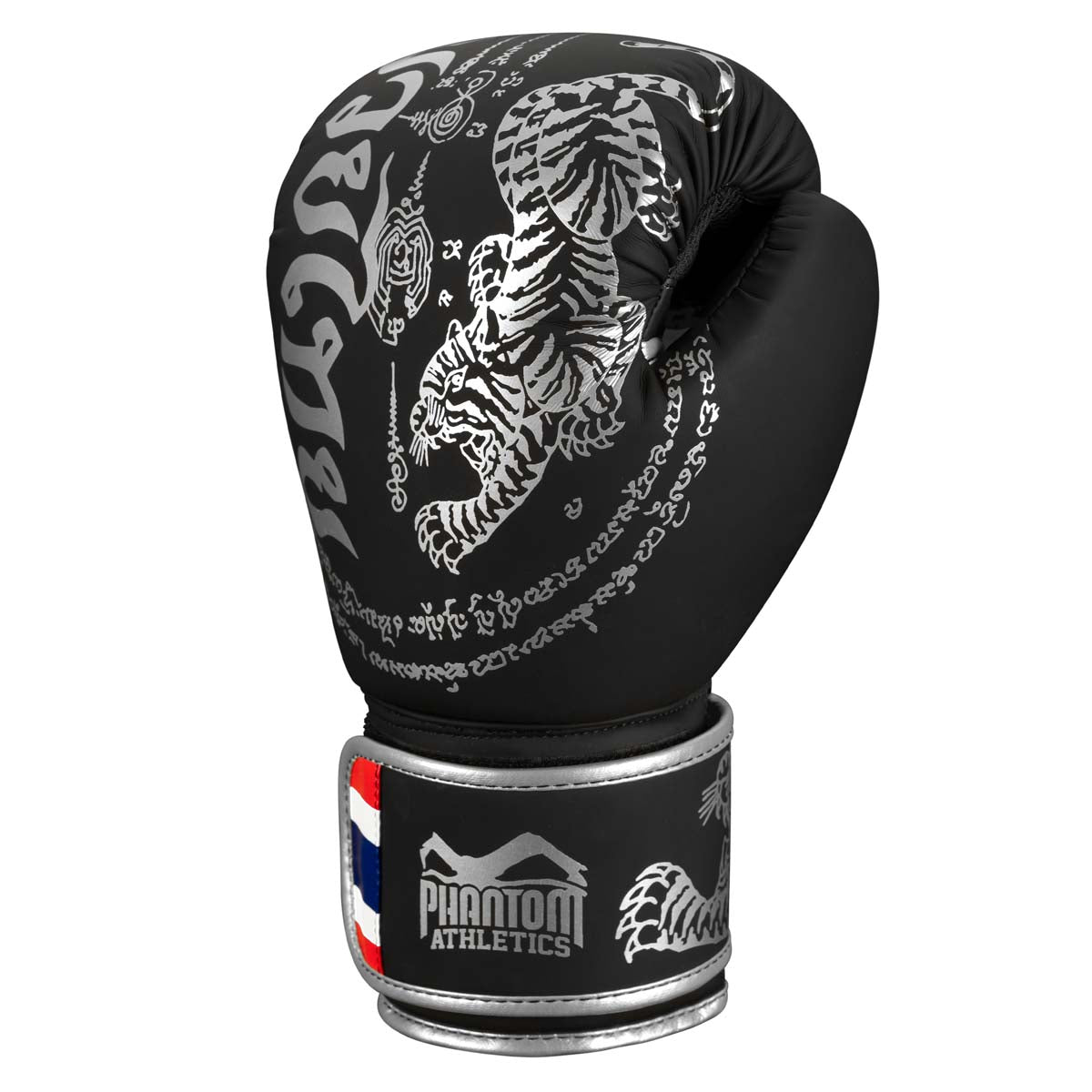 Hochwertige Boxhandschuhe für Thaiboxen, entwickelt für die intensiven Anforderungen von Muay Thai Kämpfern. Langlebige Materialien sorgen für erstklassige Performance und Haltbarkeit.