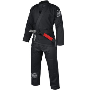 Schwarzer BJJ Gi Tactic 2.0 von Phantom Athletics – ideal für ernsthafte BJJ-Kämpfer, die auf Qualität und Performance setzen. Robustes Material und durchdachter Schnitt für maximalen Komfort im Training.
