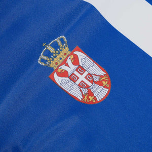 Das Team Serbia Rashguard von Phantom Athletics vereint traditionelles Design mit moderner Kompressionstechnologie. Ideal für intensives Training im MMA-, BJJ- und Grappling-Bereich. Bietet optimale Performance und Komfort.