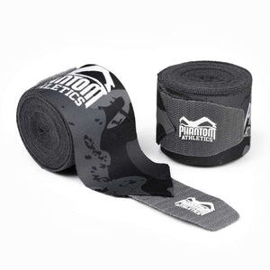 Die Boxbandagen Camo von Phantom Athletics sind ideal für Boxtraining, Kickboxen, Muay Thai und MMA. Sie stabilisieren Handgelenk und Knöchel optimal und bieten Schutz bei jedem Kampfsport-Workout.