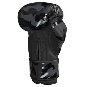 Phantom Athletics Boxhandschuhe im Camo-Design bieten nicht nur stylischen Look, sondern auch extra Polsterung für besten Komfort und Sicherheit im Kampfsport. Ideal für Anfänger und Profis gleichermaßen.