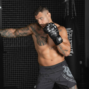 Phantom Athletics Boxhandschuhe Dobermann mit robuster Polsterung, ideal für intensives Box- und Sparringstraining.