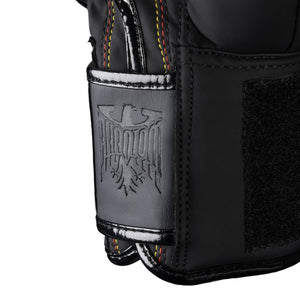 Premium-Qualität: Phantom Athletics Boxhandschuhe Germany mit High-Tech-Schaumpolsterung und Marken-Ausstattung für professionelles Sparring im Kampfsport.