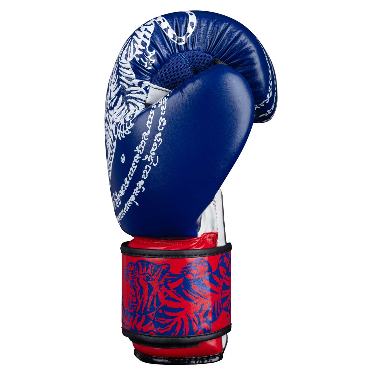 Die Phantom Muay Thai Boxhandschuhe verfügen über ein perfekte Passform um deine Hände in Training und Wettkampf perfekt zu schützen. 