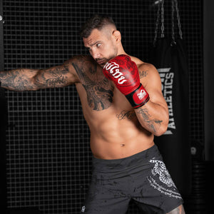 Phantom Athletics Boxhandschuhe Muay Thai Rot mit robuster Polsterung – ideal für intensives Training, Sparring und Kampfsport.