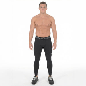 Hochwertige Phantom Athletics Tights Tactic mit ergonomischer Passform, ideal für intensives MMA‑, Jiu‑Jitsu‑ und Grappling‑Training im Gym aus atmungsaktivem, elastischem Material für optimale Bewegungsfreiheit und Komfort. Die eng anliegende Tight unterstützt dich bei Technik‑, Kraft‑ und Sparring‑Einheiten und reduziert Hautreibung auf der Matte. Ein Premium‑Trainingsteil für ambitionierte Kampfsportler.