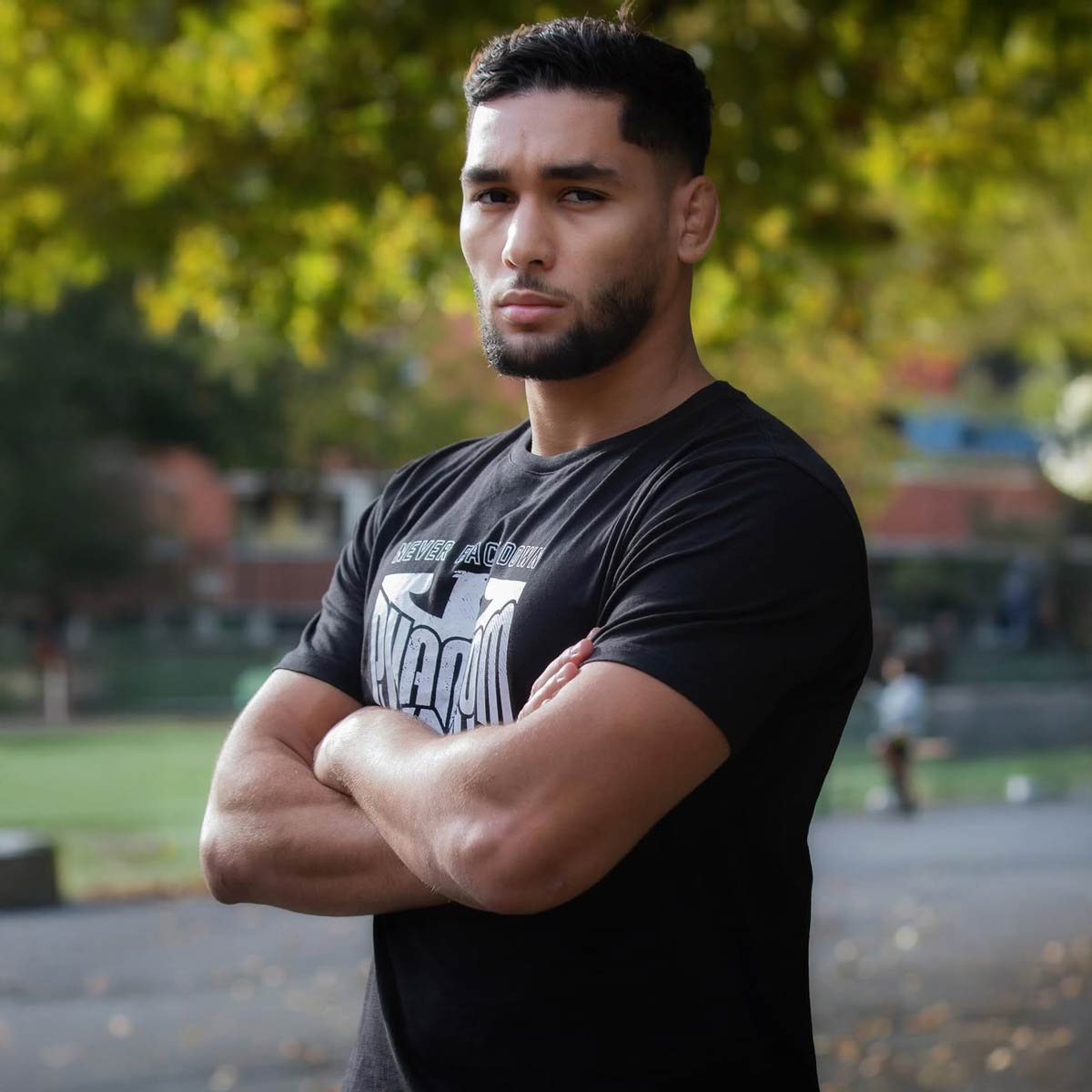 Neutral‑schwarzes Kampfsport‑T‑Shirt Phantom Athletics Germany NBD – repräsentiert dein Land und deinen Sport, mit robustem Material und dynamischem Fit für Trainingsalltag und Wettkampf.