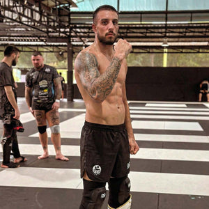 Fightshorts FUSION-R - Team Chechnya - Schwarz