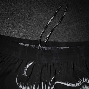 Das Diablo-Motiv steht für Stärke, Intensität und maximale Performance – Eigenschaften, die im Kampfsport unverzichtbar sind. Ob beim Sparring, Techniktraining oder im Wettkampf: Diese Fightshorts unterstützen dich bei jedem Schritt.