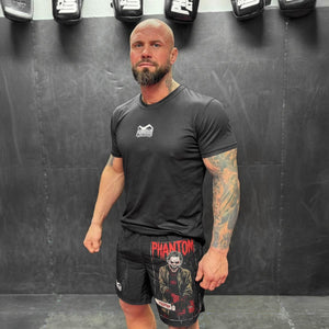 Phantom Athletics Fightshorts FUSION-R Chainsaw – robustes Ripstop-Material mit elastischem Bund und Kordelzug, ideal für ambitionierte Kampfsportler im MMA und Grappling.
