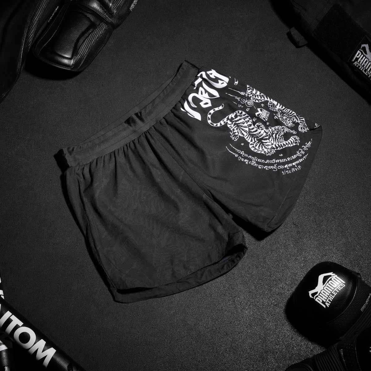 Fightshorts FUSION Muay Thai - Schwarz