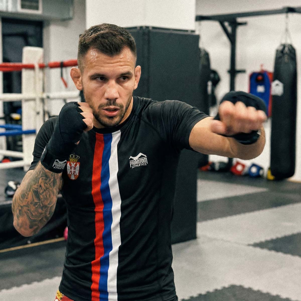 Rashguard Team Serbia - Schwarz