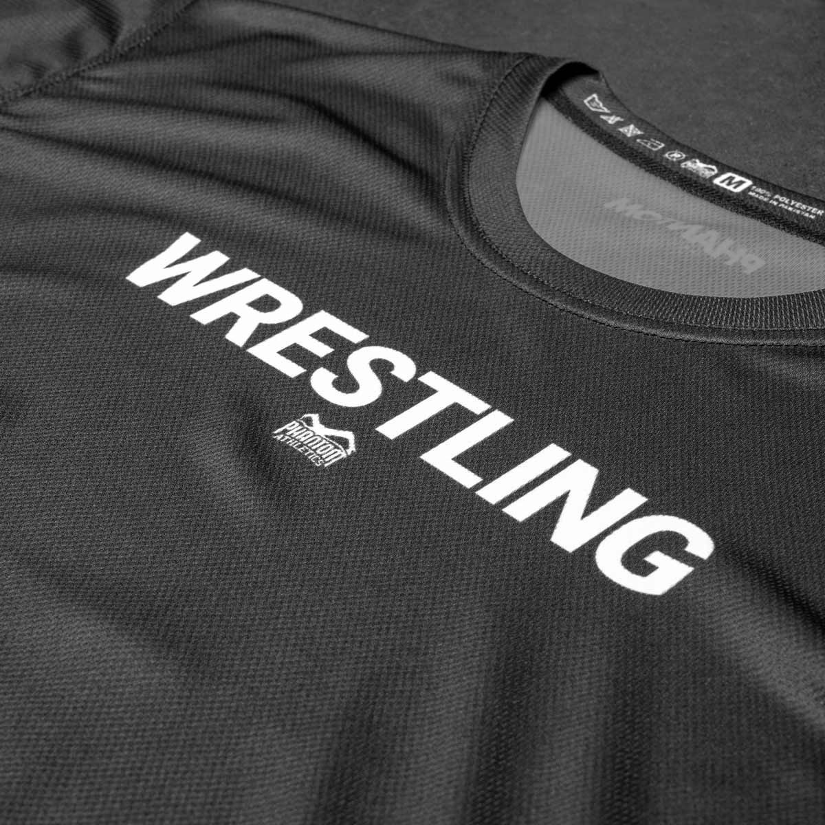 Das Phantom EVO Wrestling Trainingsshirt. Funktionales, atmungsaktives Material für dein Ringertraining. Hochwertiger Sublimationsdruck für ein cleanes Design.