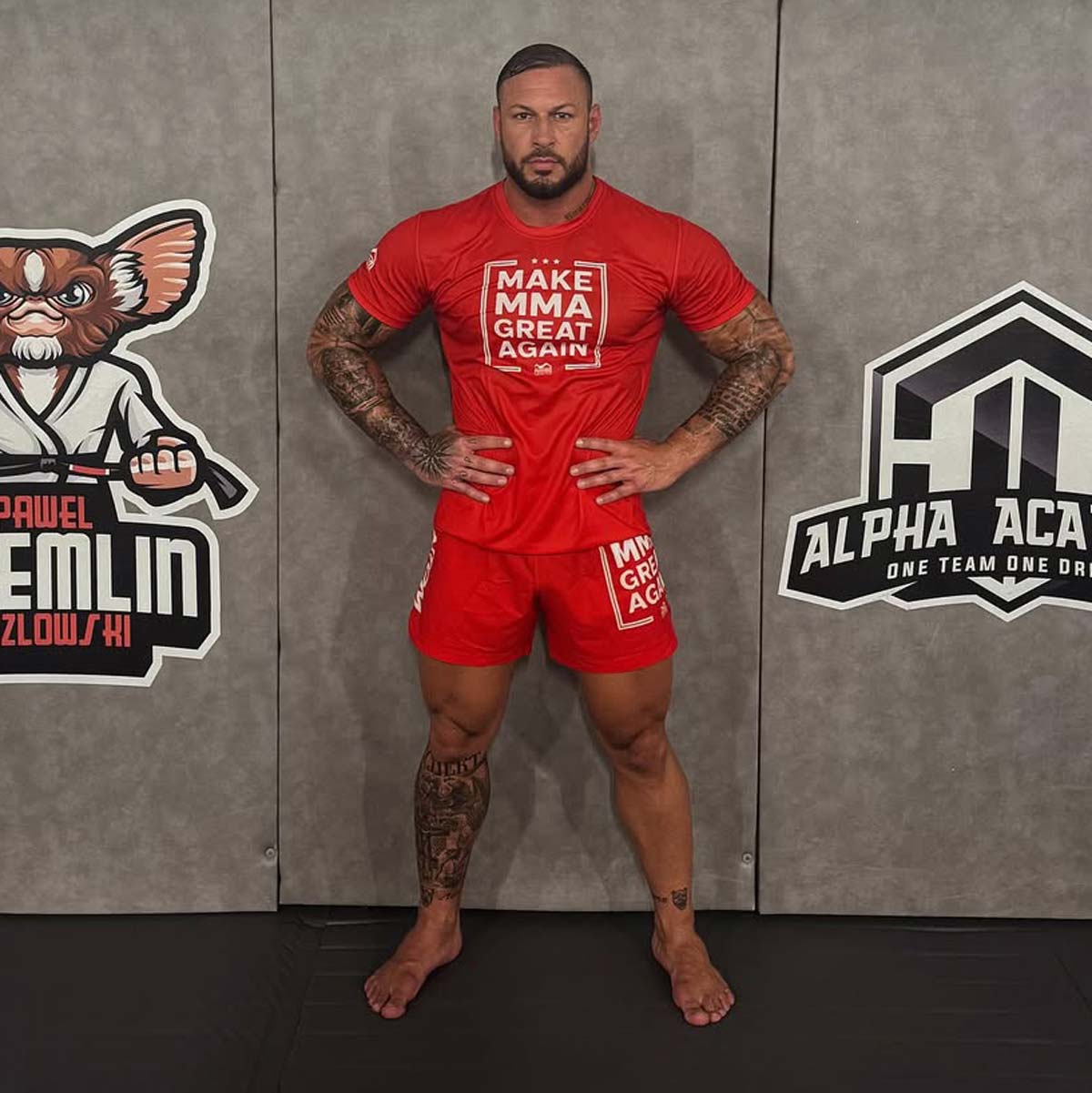 Phantom Athletics Fusion-R Fightshorts „Make MMA Great Again“: Mit athletischem Schnitt, elastischem Bund und ultraleichtem Ripstop-Material bieten diese Shorts maximale Bewegungsfreiheit für MMA, Muay Thai und BJJ – das ikonische Design sorgt zusätzlich für einen starken Auftritt.
