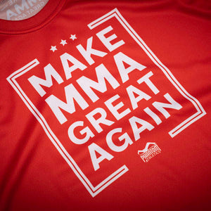 Das Phantom Athletics Trainingsshirt EVO überzeugt mit leichtem, schnelltrocknendem Material – perfekt für schweißtreibende MMA-Workouts und Kampfsporttraining. Mit dem auffälligen „Make MMA Great Again“-Print bringst du Charakter in jedes Gym.