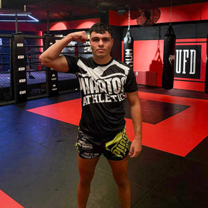 Phantom Athletics Training Shirt EVO+ Supporter – für Sportler, die Performance und Stil im Kampfsport vereinen wollen.