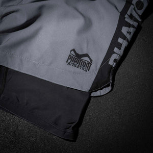 Ob im Grappling, Stand-Up oder funktionellen Training – die R-Fusion Apex Shorts passen sich jeder Bewegung an. Perfekt für ambitionierte Kampfsportler, die auf Qualität setzen.