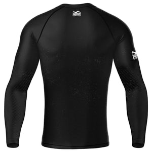 Phantom Athletics Rashguard Germany Longsleeve  – funktionales Langarm‑Rashguard aus atmungsaktivem Performance‑Material mit flachen Nähten und starkem Deutschland‑Motiv für intensives Kampfsport‑Training.
