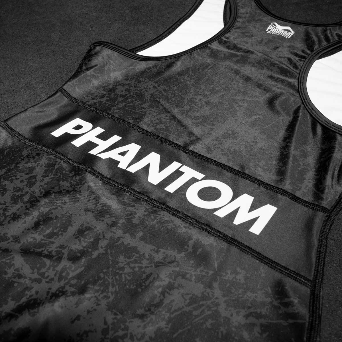 Phantom SERIOUS Ringertrikot. Das ideale Wrestling Singlet für Training und Wettkampf. Nach UWW Richtlinien im beliebten SERIOUS Design. Perfekt für deinen Ringsport.