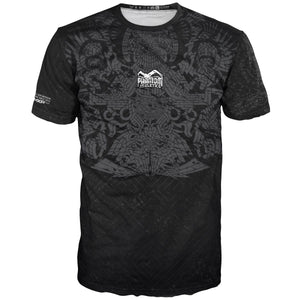 Das Phantom Athletics Training Shirt EVO Aztec besteht aus dem atmungsaktiven, feuchtigkeitsregulierenden MXP-Tech Material, ideal für MMA, Ringen und intensives Kampfsport-Training. Das flexible Shirt bietet hohen Komfort und hält auch bei harten Trainingseinheiten trocken.