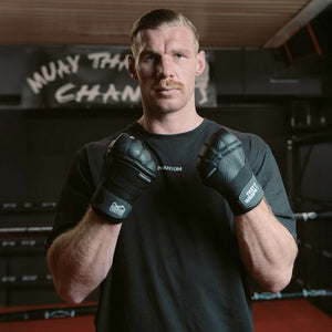 Die Phantom Athletics Fastwraps Lite bieten schnellen und zuverlässigen Schutz für Handgelenke und Knöchel – ideal für intensives Training im Boxen, MMA oder Muay Thai.