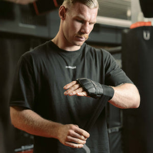 Die Fastwraps Lite von Phantom Athletics sind waschbar und hygienisch, schützen die Innenflächen deiner Boxhandschuhe und verlängern deren Lebensdauer.