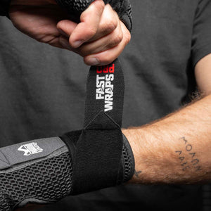Diese Fastwraps sind ideal für alle, die regelmäßig hart trainieren: robuster Aufbau, stoßdämpfende Eigenschaften und optimaler Sitz machen sie zur ersten Wahl für ambitionierte Kampfsportler in jeder Disziplin.