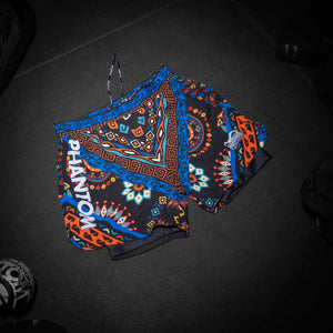 Diese 2in1 Shorts kombinieren sportliches Design mit funktionaler Performance im Kampfsport. Perfekt für Sparring, Grappling und Techniktraining dank flexiblem Material und sicherem Sitz.