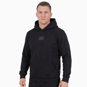 Der Phantom Athletics APEX Heavyweight Hoodie steht für hochwertige Kampfsportbekleidung mit maximalem Komfort und Stabilität. Gefertigt aus extra schwerer Baumwolle eignet er sich perfekt für Warm-up, Training und den Weg ins Gym.