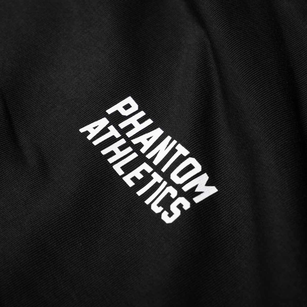 Der Phantom Athletics SERPENT Hoodie bietet einen sportlichen Look für Kampfsportler und Fans der Fight Community. Das auffällige Serpent-Design kombiniert hochwertige Fightwear mit lässigem Komfort beim Warm-up, auf Kampfsport-Events und in der Freizeit.