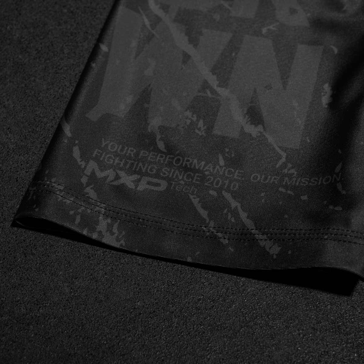 Phantom Athletics Fightshorts Vector Germany mit strapazierfähigem Design und sportlichem Look. Optimal für Training, Wettkampf und Kampfsportarten wie Muay Thai und MMA.