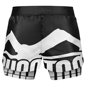 Die Phantom Athletics Fight Shorts Fusion R 2in1 „Savage“ bieten maximale Bewegungsfreiheit für MMA, Grappling und Kickboxen. Das 2in1-Design kombiniert Stil mit Funktion für anspruchsvolle Kämpfer.