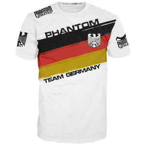 Das Training Shirt EVO Germany von Phantom Athletics ist ideal für Kampfsportler, die Wert auf Funktion und Nationalstolz legen. Atmungsaktives Material sorgt für optimalen Komfort beim Boxen, MMA oder Fitness-Workout.